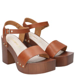 Sandalia Mujer Calisa Cognac Azaleia
