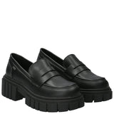 Mocasín Mujer Kiersten Negro Azaleia