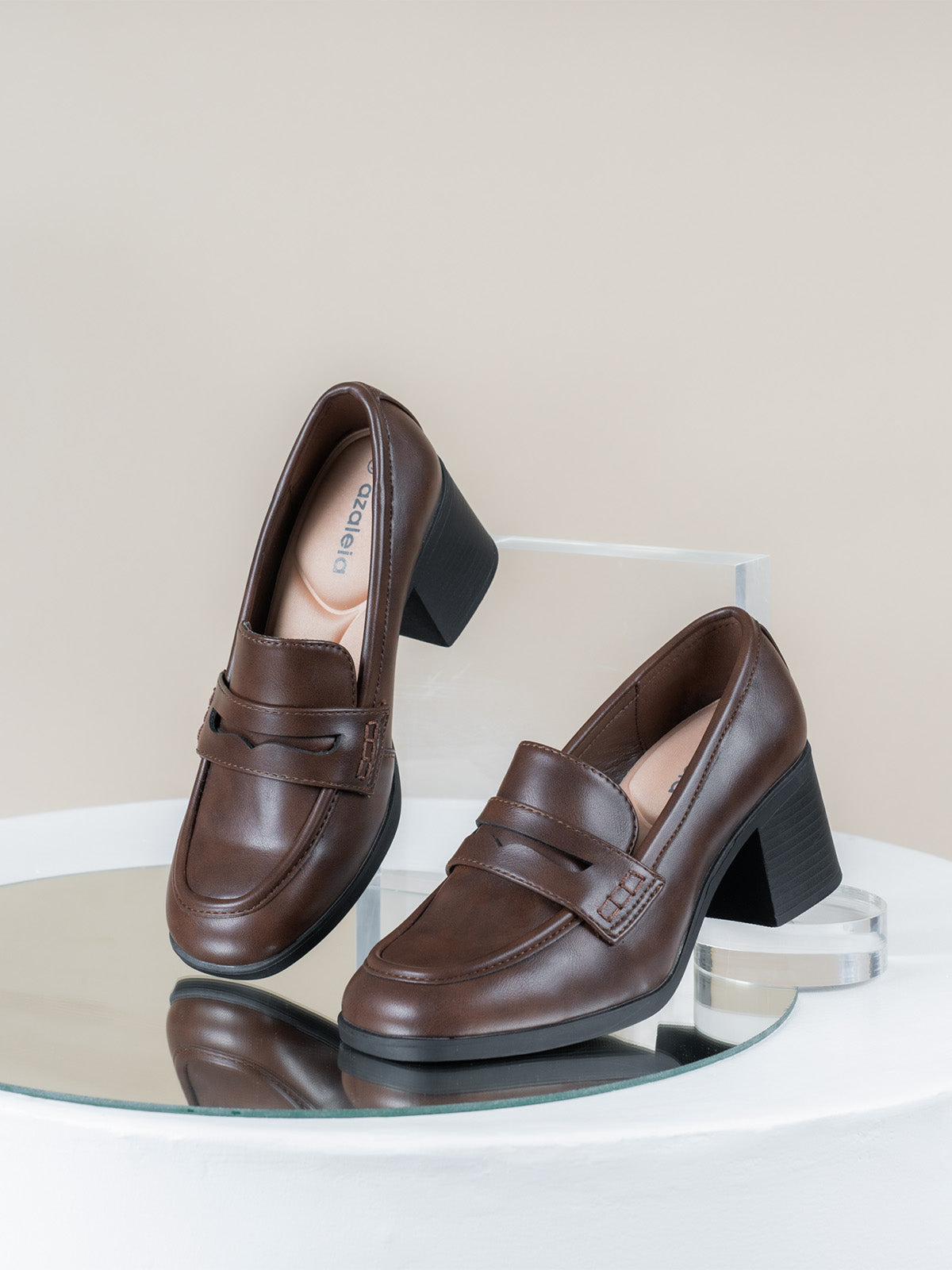 Zapato Mujer Ada Chocolate Azaleia