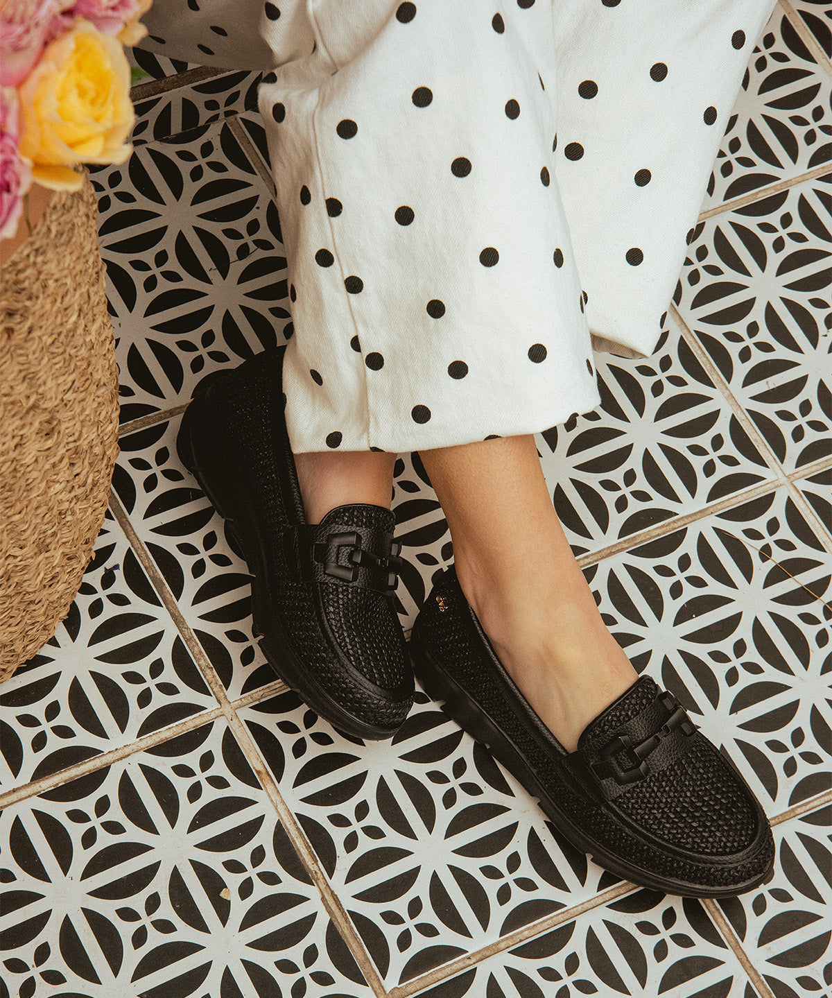 Mocasín Mujer Petunia Negro Azaleia
