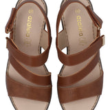 Sandalia Mujer Hailey Cognac Azaleia