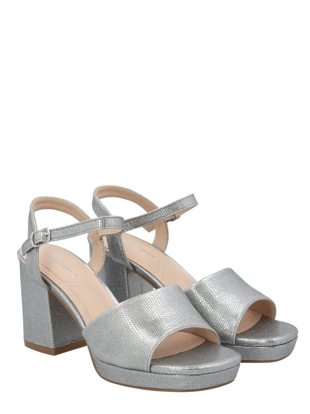 Sandalia Mujer Juani Plateado Azaleia