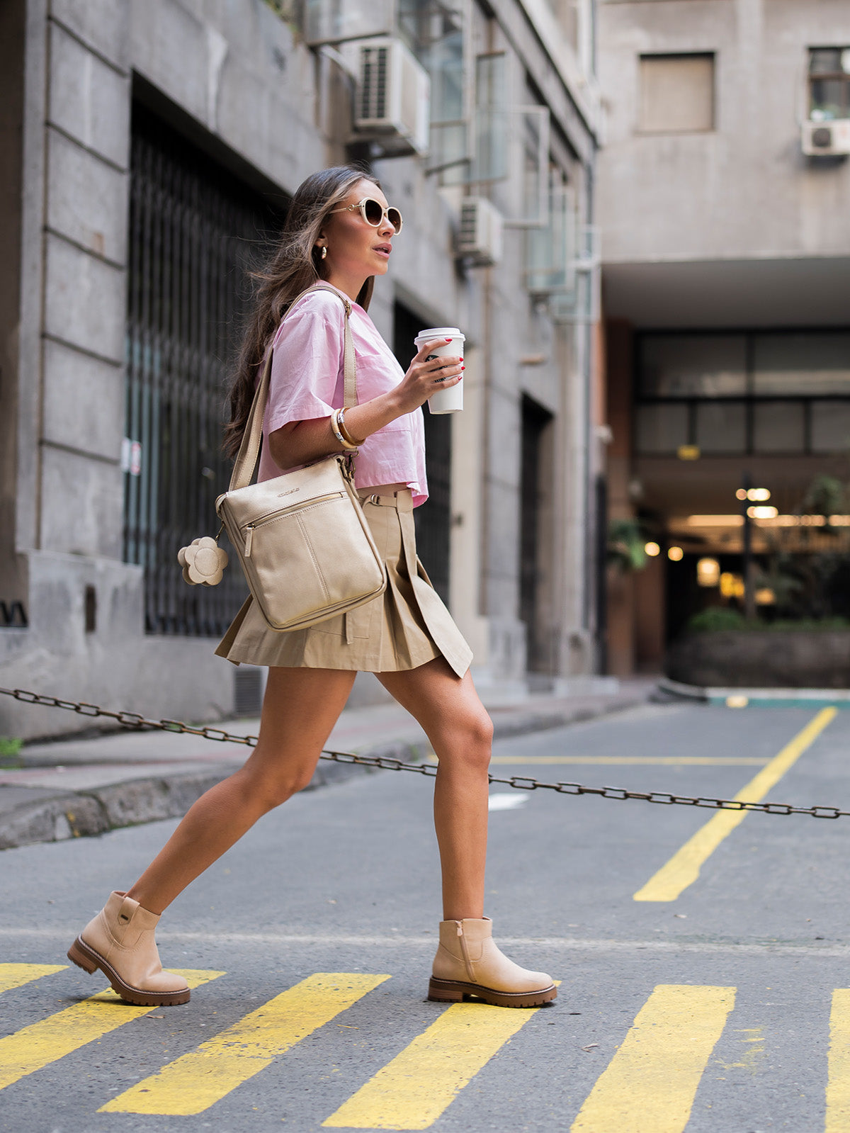 Botin Mujer Chaya Beige  Azaleia