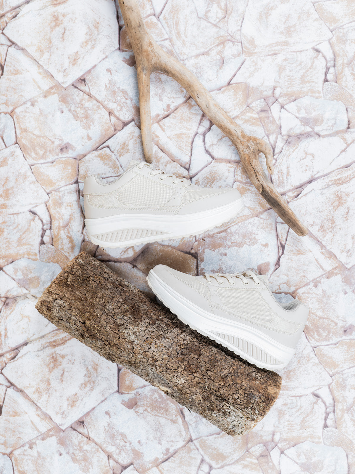 Zapatilla Mujer Coral Beige Azaleia