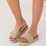 Sandalia Mujer Emilia Beige Azaleia