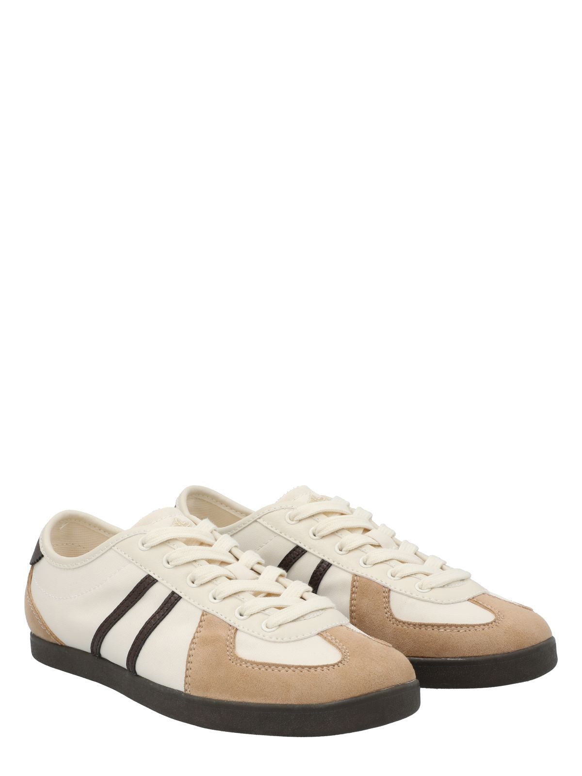 Zapatilla Mujer Gardenia Beige Azaleia