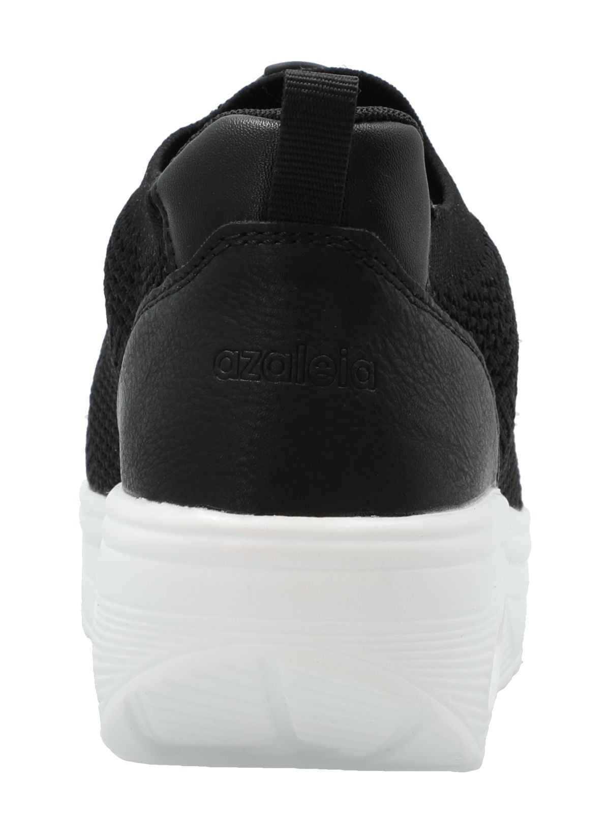 Zapatilla Mujer Magnolia Negro Azaleia