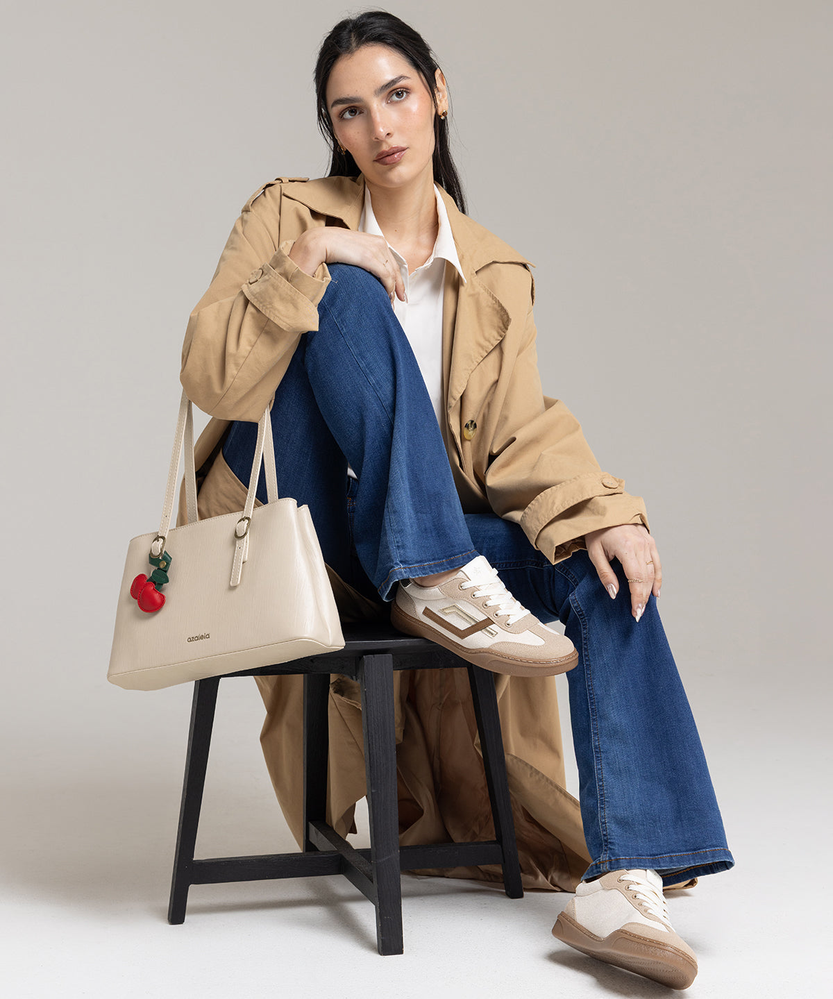 Zapatilla Mujer Dalia Beige Azaleia