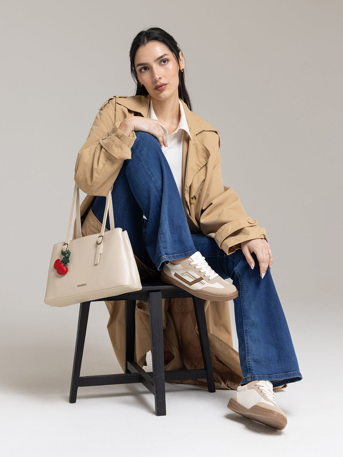 Zapatilla Mujer Dalia Beige Azaleia