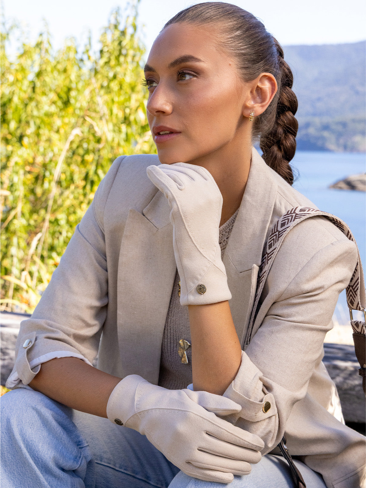 Guantes Mujer Stitch Glove Café Azaleia