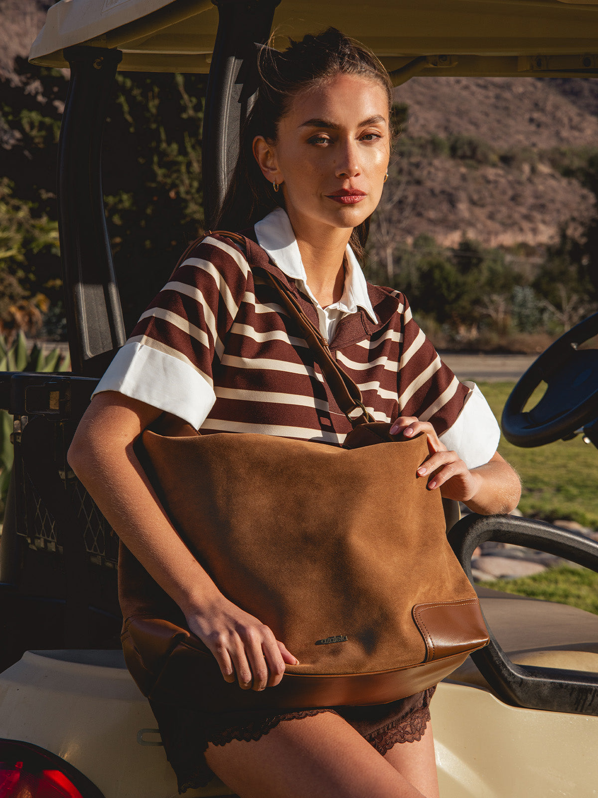Cartera Mujer Amanda Hobo  Azaleia